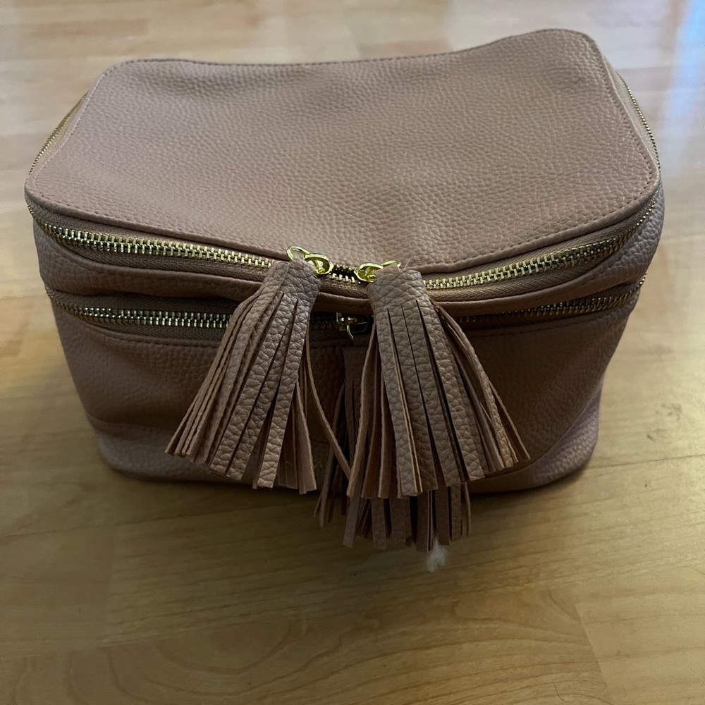 Tartan + Twine rose makeup bag train case